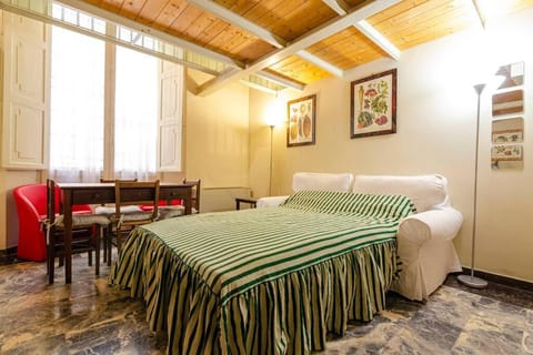 Fossalta Loft, at few steps from Piazza Maggiore Apartment in Bologna