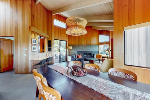 Just Bluffing House in Sonoma County