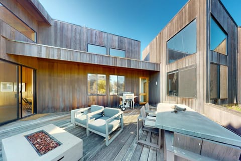 Just Bluffing House in Sonoma County