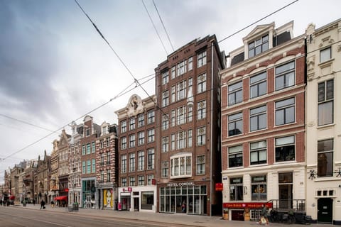 Property building, Day, Neighbourhood, City view, Street view, Location