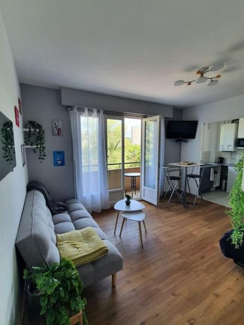 Le studio du quai Apartment in Wallonia, Belgium