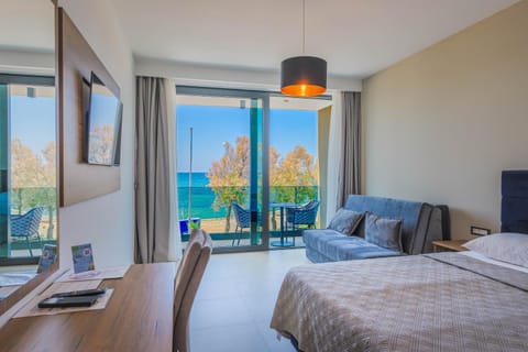 TV and multimedia, Balcony/Terrace, Beach, Bedroom, Sea view