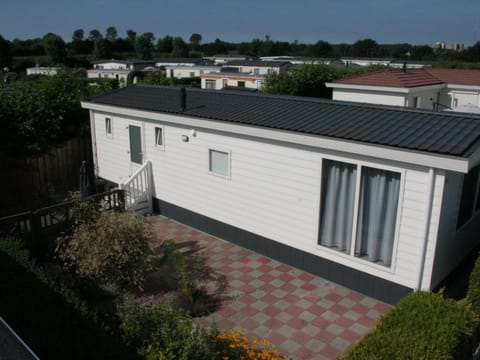 Holiday Home Luxe 6 persoons-1 by Interhome House in Zeeland, Netherlands