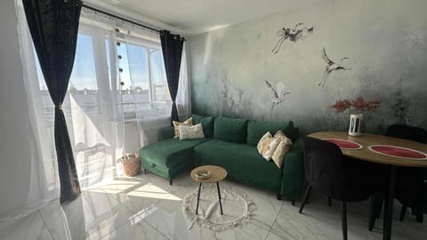 Communal lounge/ TV room, Balcony/Terrace, Living room, Dining area