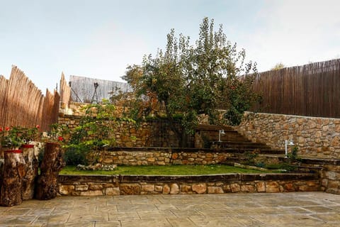 Garden, Garden view