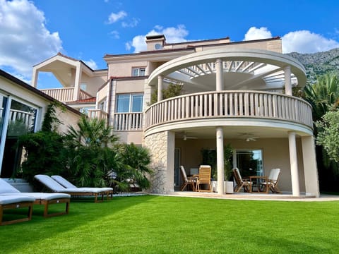 Property building, Patio