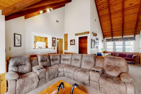 Wilts Happy Place House in Bass Lake