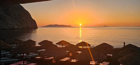 Santorini Sunrise Studio Pleasure Apartment in Perissa