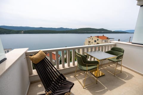 Villa Emina sa privatnim parkingom Bed and Breakfast in Neum