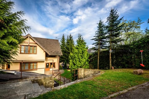 Property building, Sports