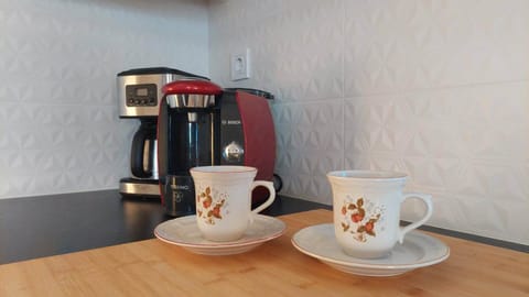 Coffee/tea facilities, Kitchen or kitchenette