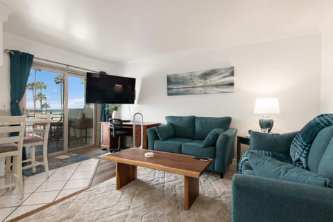 214A - Beach and Water View, Steps to the Sand House in Oceanside