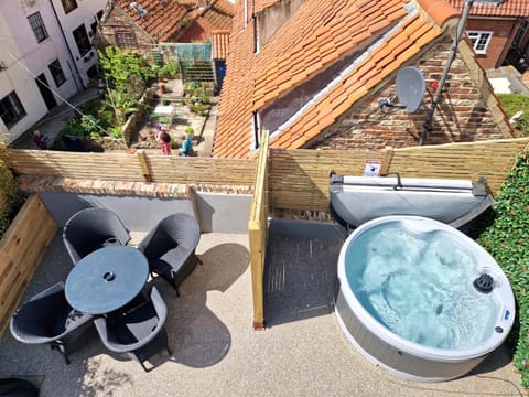 Hot Tub