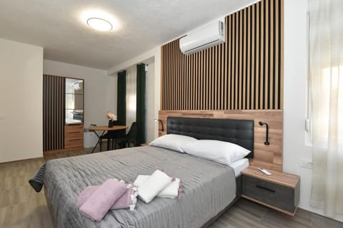 SOFIA'S Studio & Room Apartment in Zadar