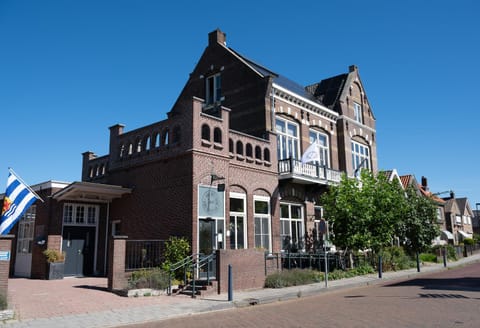 B&B Het Oude Postkantoor Bed and Breakfast in Zeeland, Netherlands