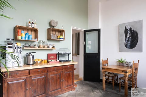 B&B Het Oude Postkantoor Bed and Breakfast in Zeeland, Netherlands