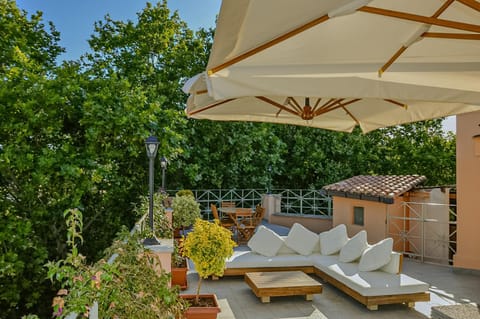 View (from property/room), Balcony/Terrace