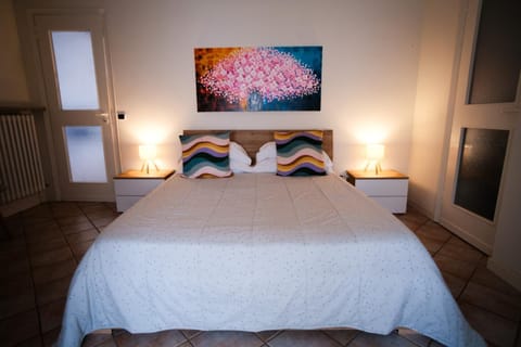 Bedroom, safe, air conditioner