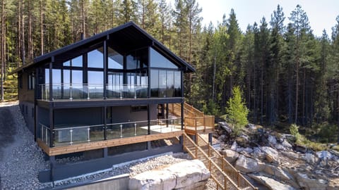 Property building, Balcony/Terrace