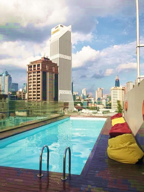 Pool view, Swimming pool
