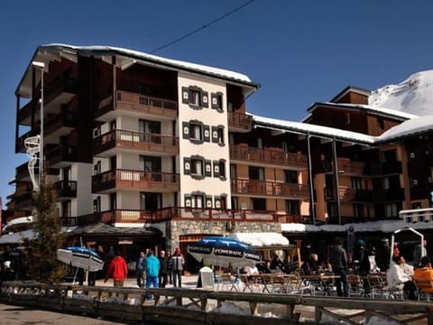Duplex rénové skis aux pieds, 3 pièces, balcon à Tignes - FR-1-502-518 Apartment in Tignes
