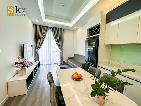 Balcony/Terrace, Kitchen or kitchenette, Living room