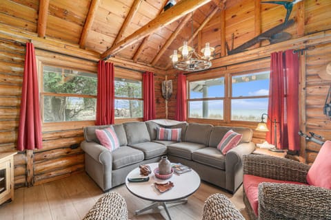 Cedar Crest House in Empire