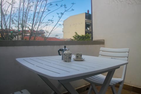 Patio, Day, View (from property/room), Balcony/Terrace, Dining area