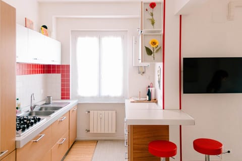 Spring, TV and multimedia, Kitchen or kitchenette, Seating area, Dining area, Evening entertainment, Entertainment, Entertainment, Italian breakfast, dishwasher, locker, locker, minibar, oven, pet friendly, stove, laundry, washing machine