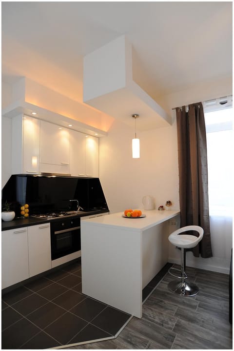 Coffee/tea facilities, Kitchen or kitchenette