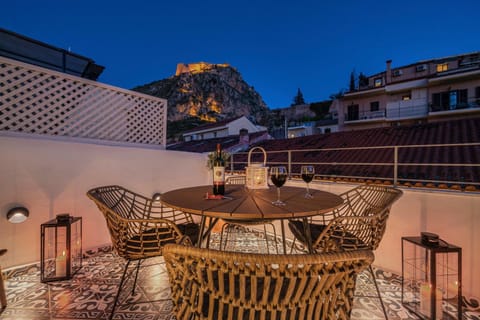 Night, View (from property/room), Balcony/Terrace