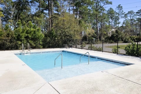 Stunning 3br/25ba, Pet Friendly, sleeps 12 House in Orange Beach
