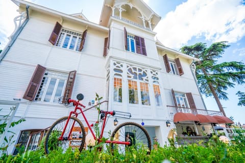Spring, Day, Garden, Cycling, Garden view