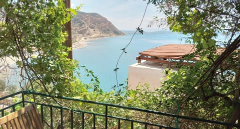 Loggia Bed and Breakfast in Crete