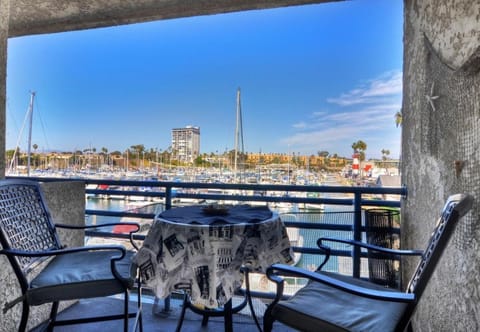 314B Harbor View, Steps to the Beach, Free Wifi, Marina Del Mar 314B House in Oceanside