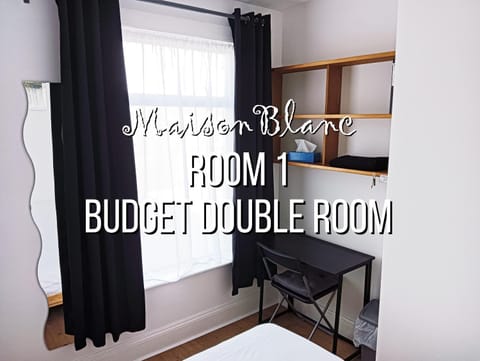 Maison Blanc Vacation rental in Nottingham