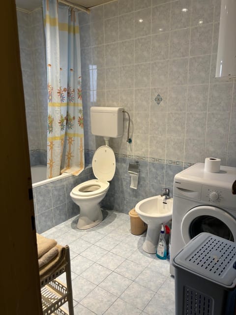 ILIC APARTMENTS Apartment in Budva