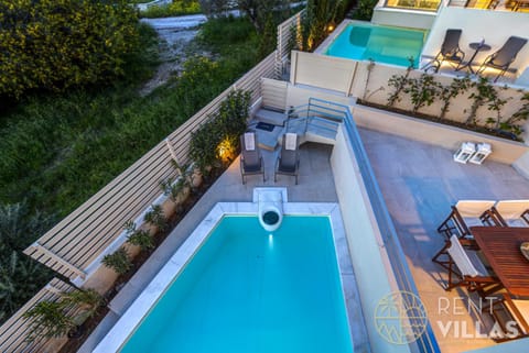 Property building, Pool view, Swimming pool, Swimming pool