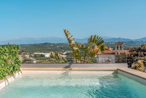 Nearby landmark, Day, Natural landscape, Mountain view, Pool view, Swimming pool, Swimming pool