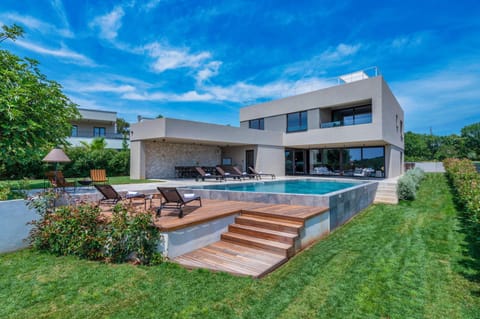 Day, Garden, Garden view, Pool view, Swimming pool, sunbed