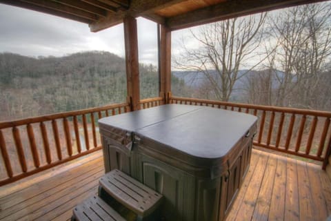 Eagles Nest House in Brushy Fork