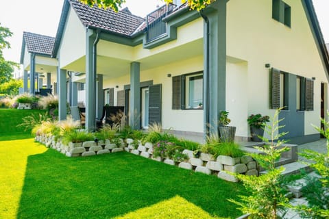 Natural landscape, Garden, Garden view, Inner courtyard view