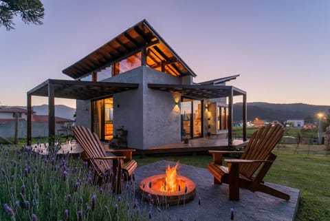 Property building, Patio, Spring, Natural landscape, Garden, Garden view