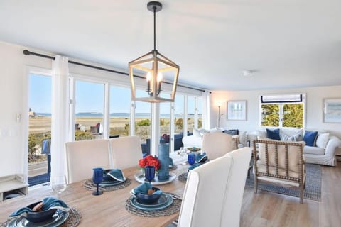 14463 - Waterfront Ocean View Deck Kayak WasherDryer and Central AC House in North Eastham