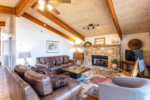 Heavens Door House in Beech Mountain