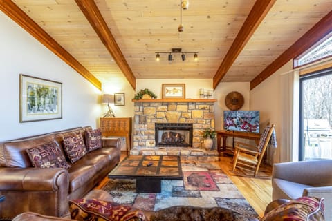 Heavens Door House in Beech Mountain
