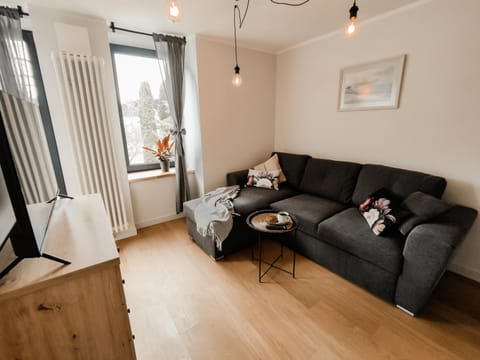 Seating area, Bedroom