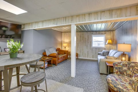 Charming Lake Ann Apartment - Walkable Location! Apartment in Lake Ann