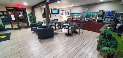 Communal lounge/ TV room, Breakfast