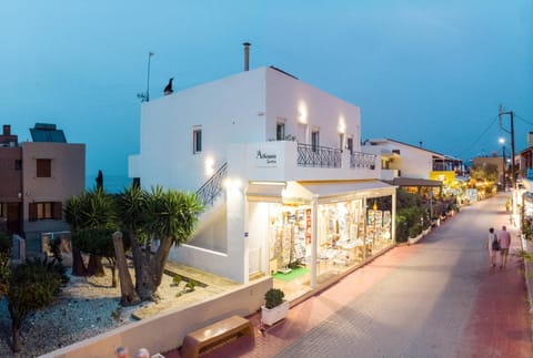 Property building, Night, City view, Mountain view, Sea view, Street view